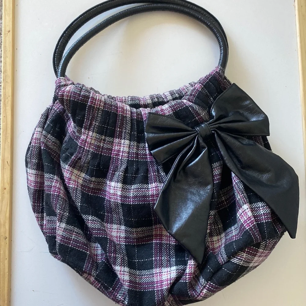 Cute flannel purse with bow! - Picture 1 of 4